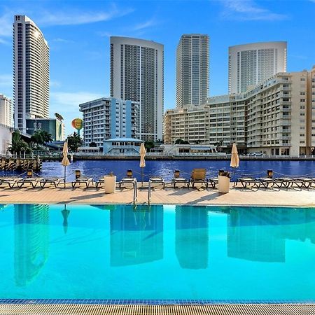 Mvr Apartments At Beachwalk Resort Hallandale Beach Εξωτερικό φωτογραφία