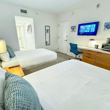Mvr Apartments At Beachwalk Resort Hallandale Beach Εξωτερικό φωτογραφία