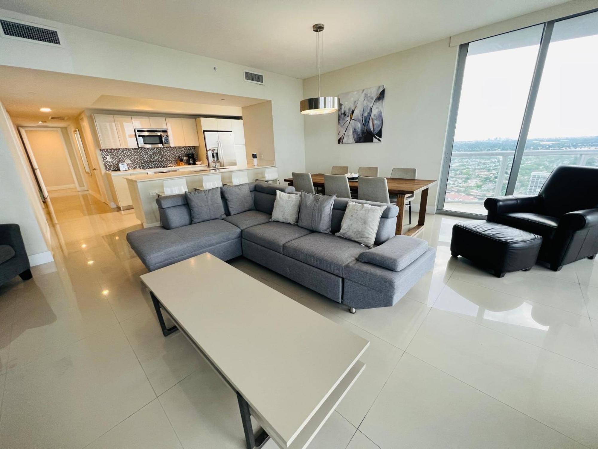 Mvr Apartments At Beachwalk Resort Hallandale Beach Εξωτερικό φωτογραφία