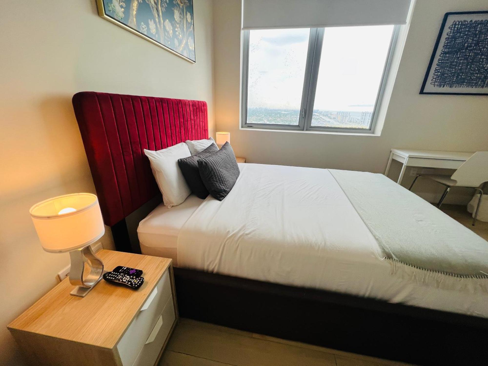 Mvr Apartments At Beachwalk Resort Hallandale Beach Εξωτερικό φωτογραφία