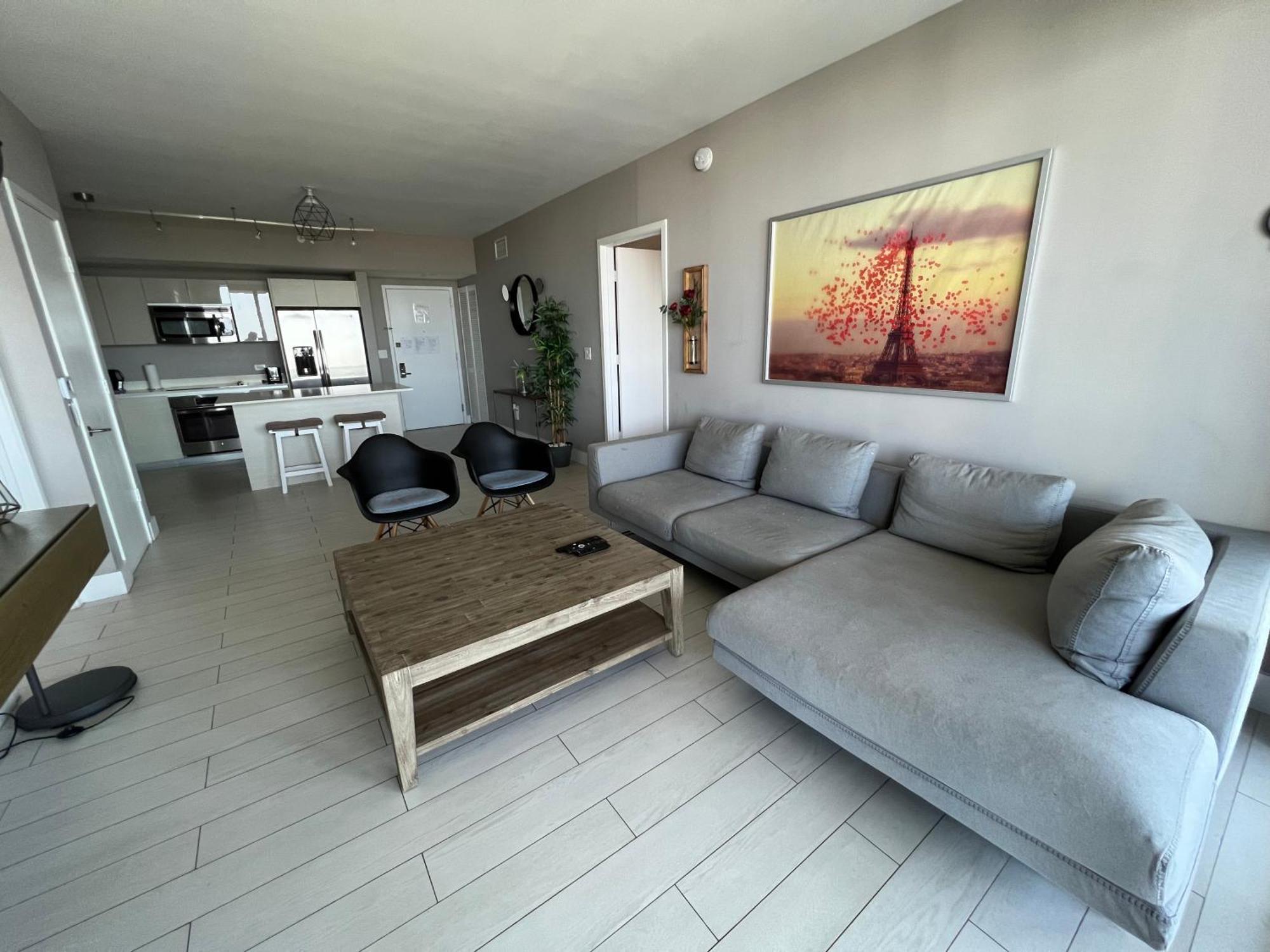Mvr Apartments At Beachwalk Resort Hallandale Beach Εξωτερικό φωτογραφία