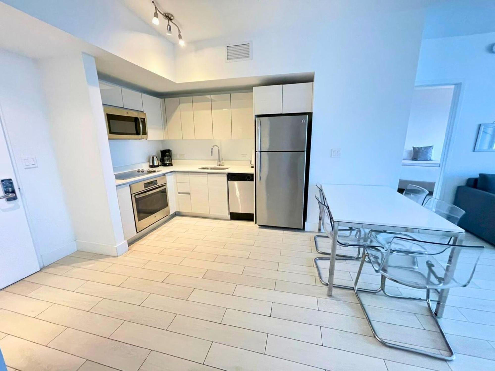 Mvr Apartments At Beachwalk Resort Hallandale Beach Εξωτερικό φωτογραφία