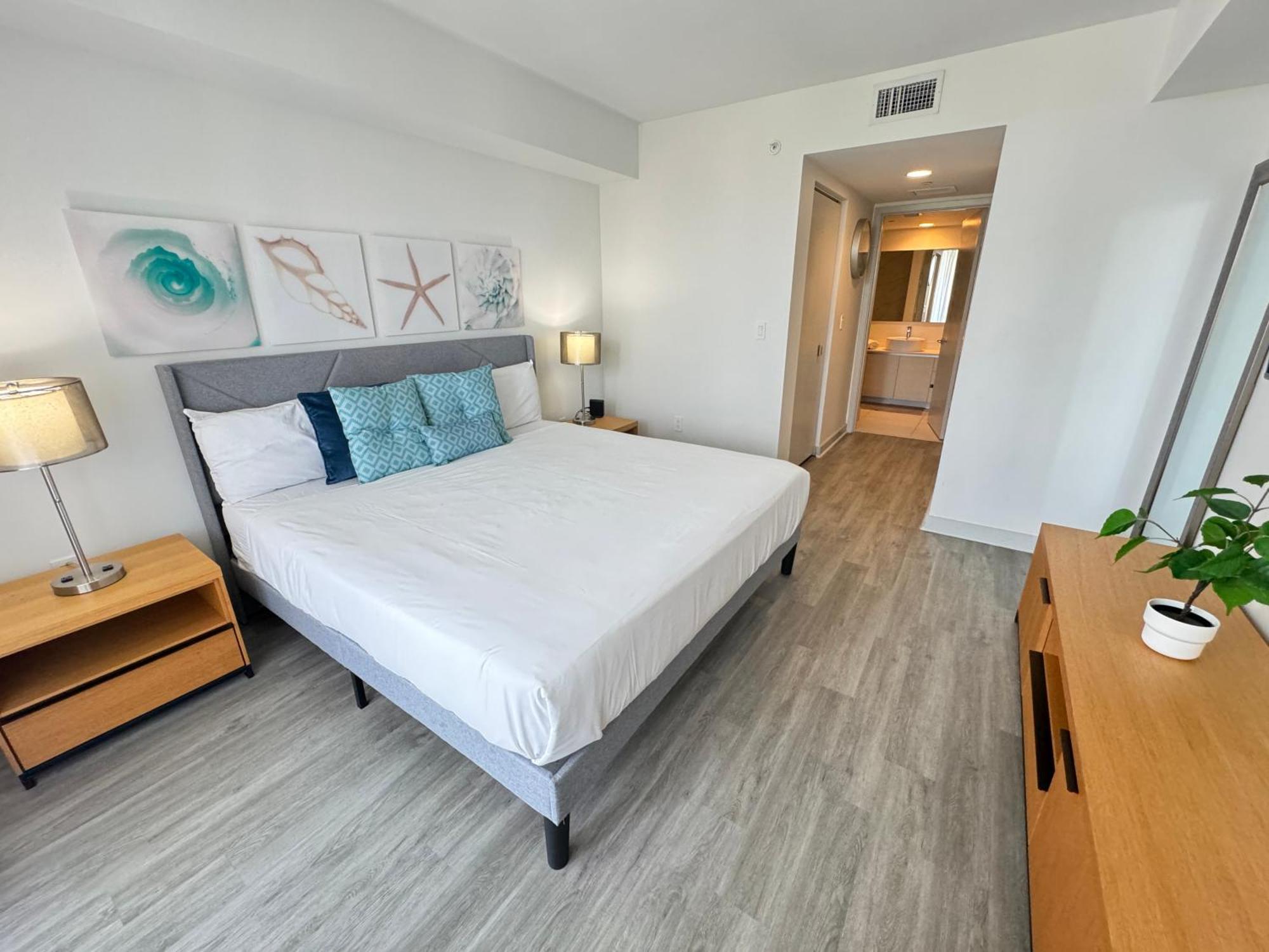 Mvr Apartments At Beachwalk Resort Hallandale Beach Εξωτερικό φωτογραφία