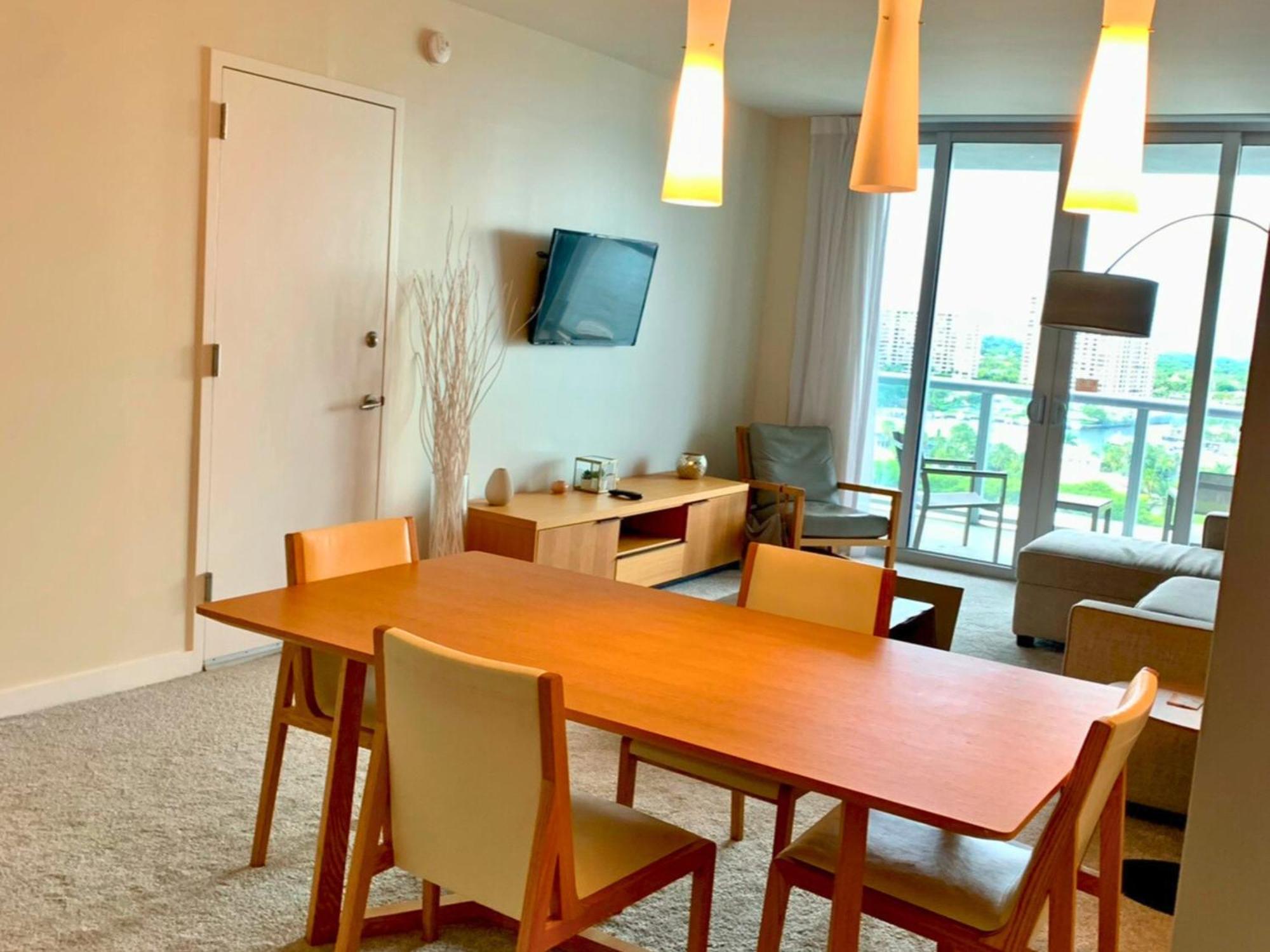 Mvr Apartments At Beachwalk Resort Hallandale Beach Εξωτερικό φωτογραφία