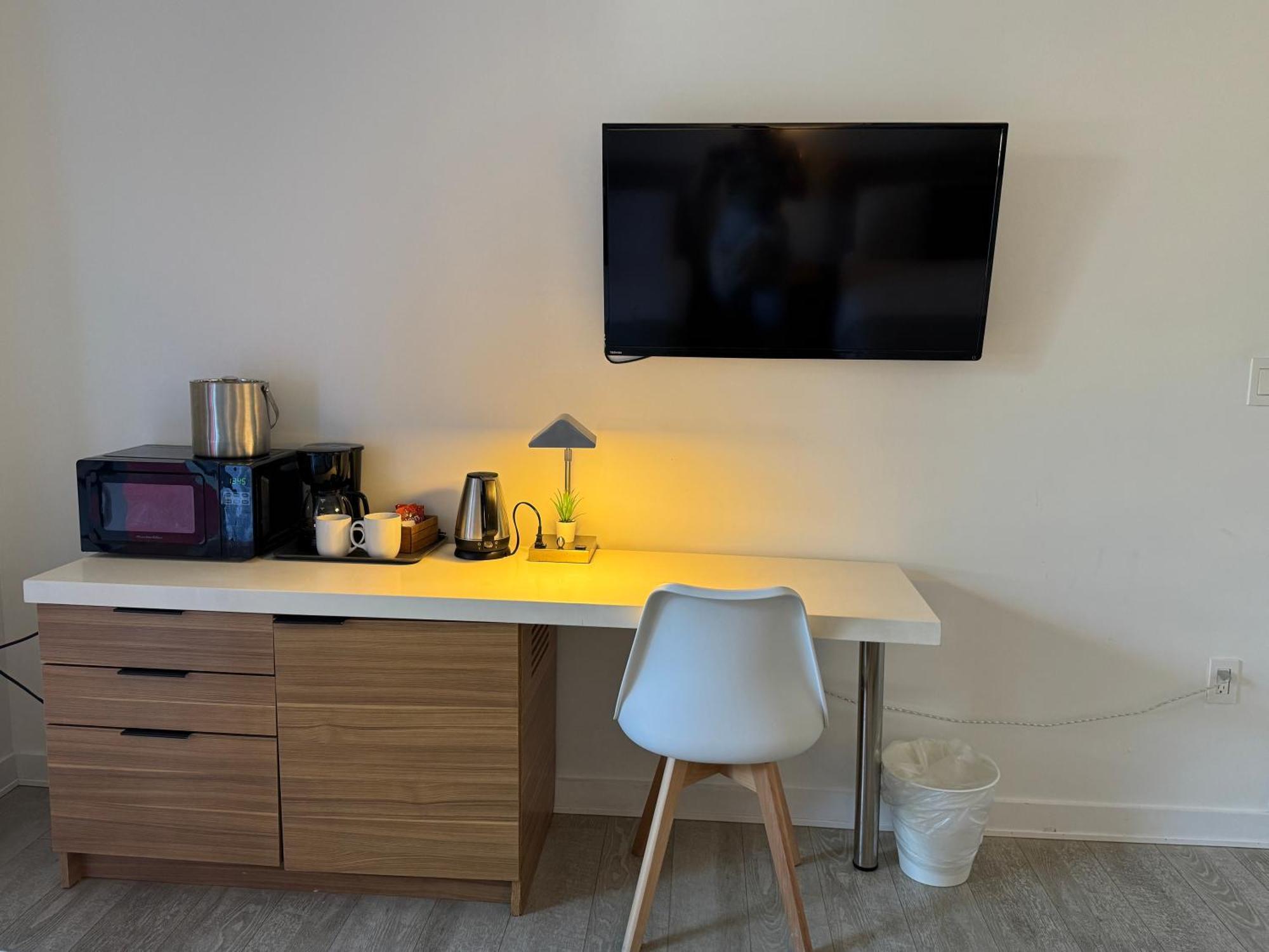 Mvr Apartments At Beachwalk Resort Hallandale Beach Εξωτερικό φωτογραφία