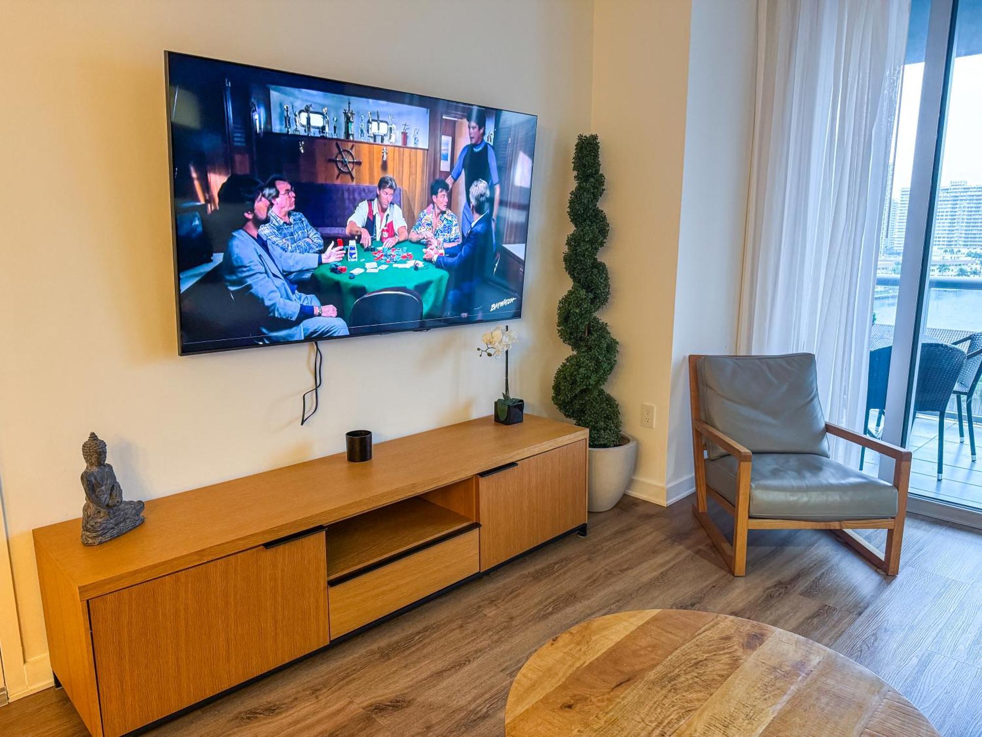 Mvr Apartments At Beachwalk Resort Hallandale Beach Εξωτερικό φωτογραφία